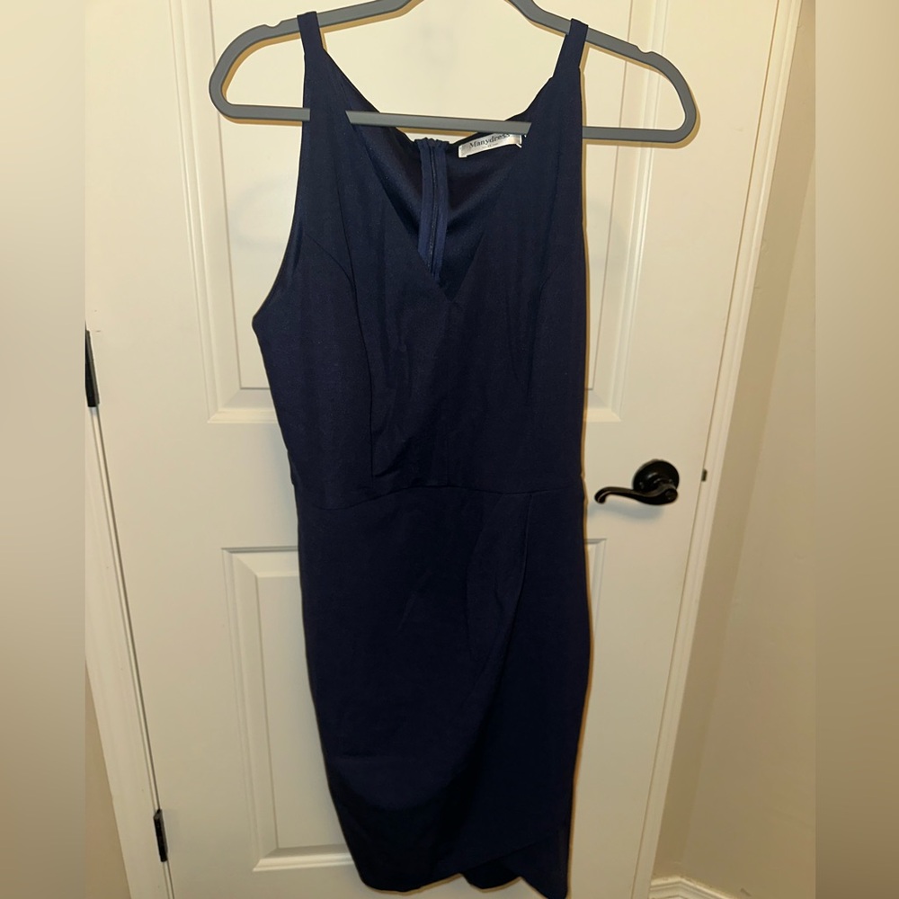 Chic Navy Sleeveless Midi Dress